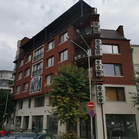 Center Lux Apartment Warna
